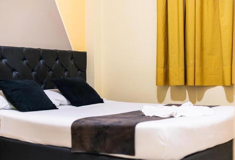 Fotos del hotel Calle Real Medellin:  10