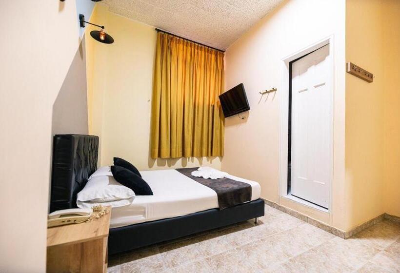 Fotos del hotel Calle Real Medellin:  23