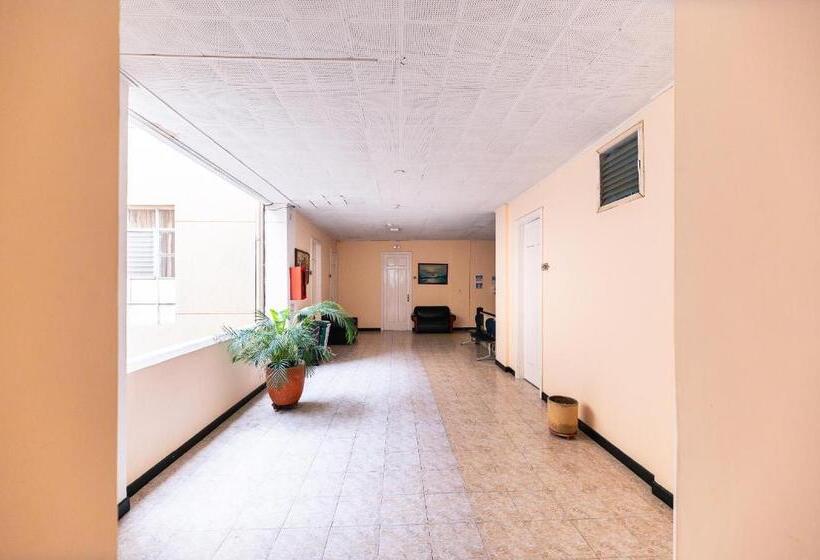 Fotos del hotel Calle Real Medellin:  18