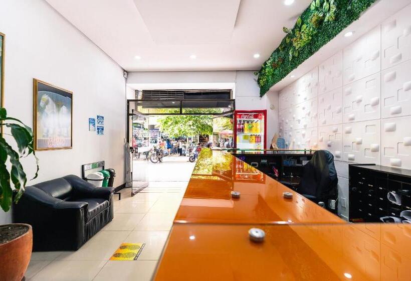 Fotos del hotel Calle Real Medellin:  25