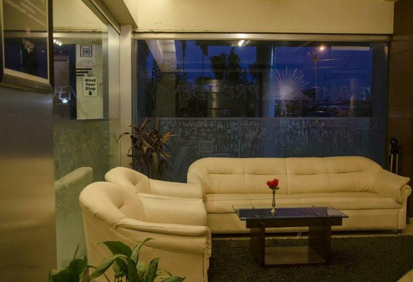 Fotos del hotel Capital O 406  Venkat Presidency:  11