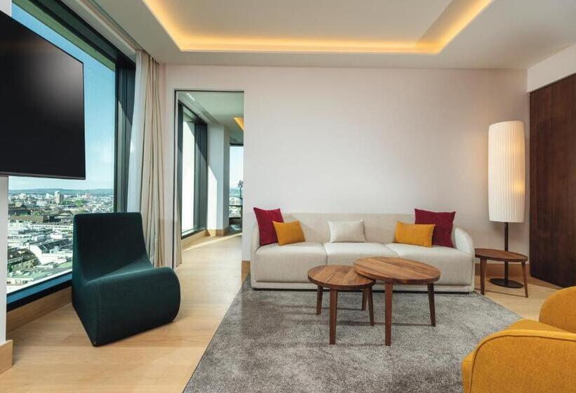 Fotos del hotel Mövenpick Hotel Basel:  2