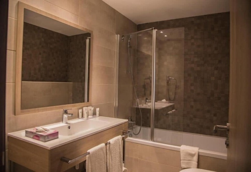 Fotos del hotel Az Hotel Le Zephyr Mostaganem:  6