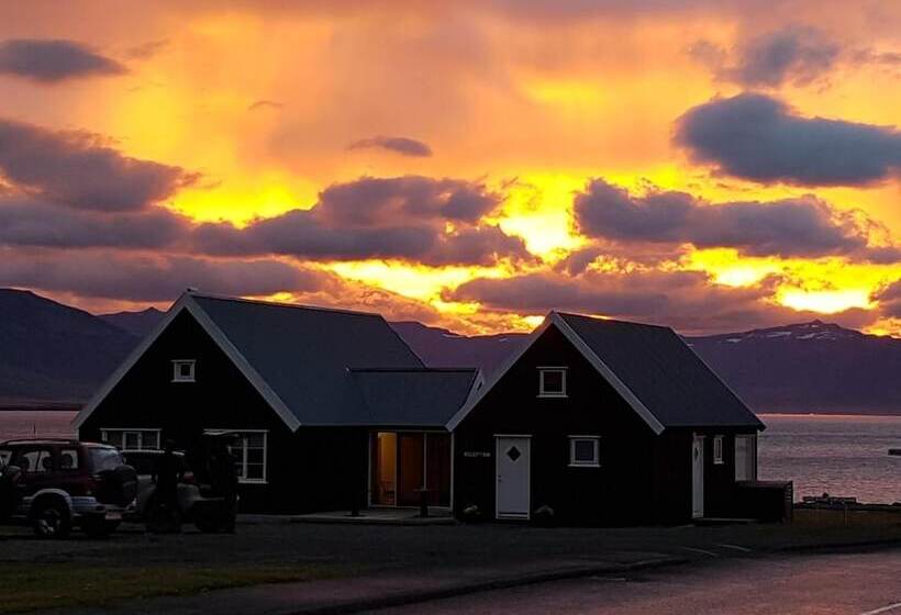 Fotos del hotel Grenivík Guesthouse:  3