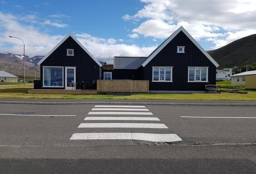 Fotos del hotel Grenivík Guesthouse:  8