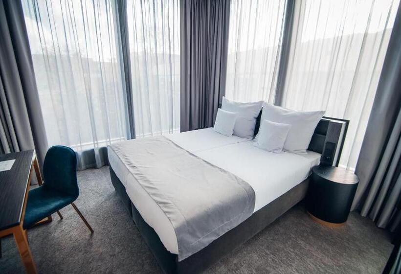 Fotos del hotel Liberte 33:  2