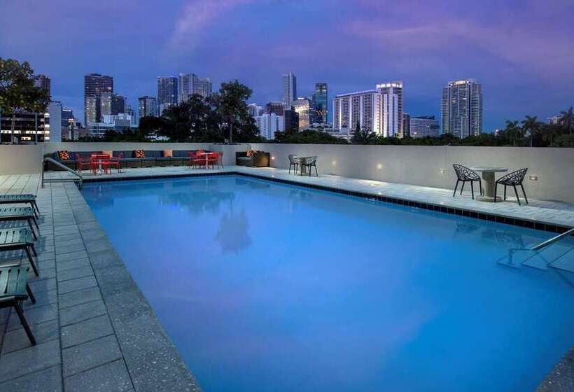 Fotos del hotel Tru By Hilton Miami West Brickell:  2