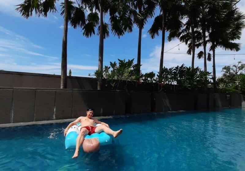 Fotos del hotel Premier Place Surabaya Airport:  2