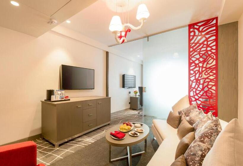 Fotos del hotel Aauris:  20