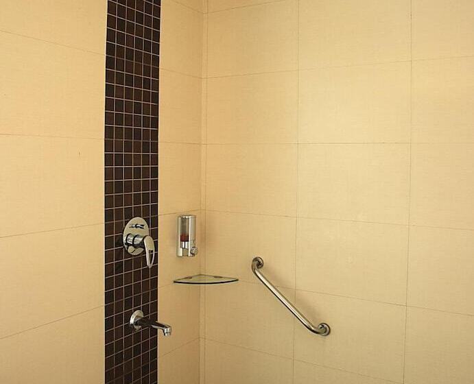 Fotos del hotel Ahuja Residency Cyber City Ii:  14