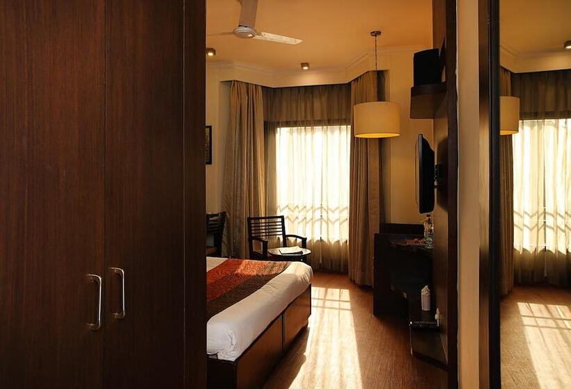 Ahuja Residency Cyber City Ii