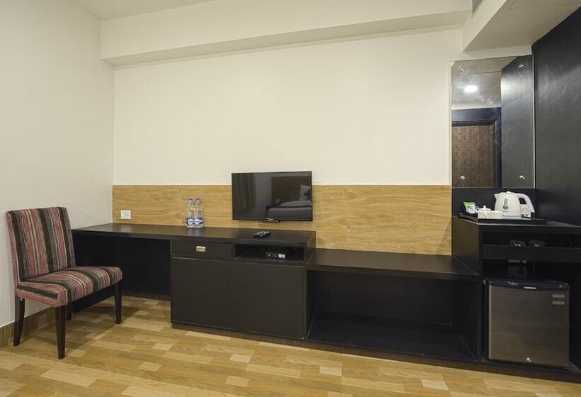 Fotos del hotel Treebo Trend Saini Inn:  25