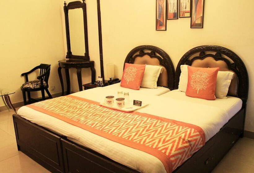 Fotos del hotel Oyo Rooms Near Akashneem Marg:  11