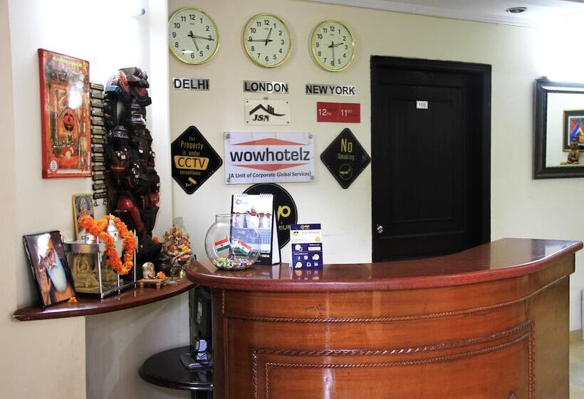 Fotos del hotel Oyo Rooms Near Akashneem Marg:  2