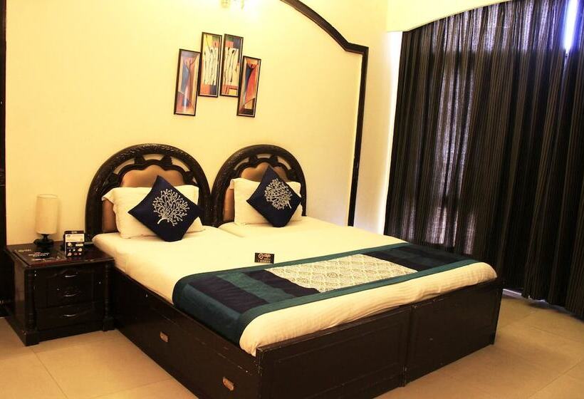 Fotos del hotel Oyo Rooms Near Akashneem Marg:  3