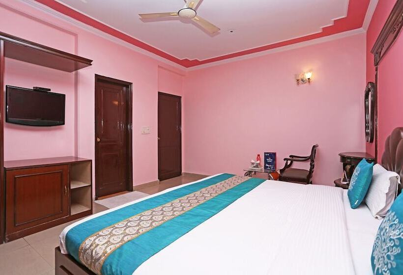 Fotos del hotel Oyo Rooms Near Akashneem Marg:  9