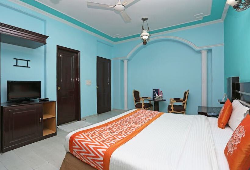Fotos del hotel Oyo Rooms Near Akashneem Marg:  10