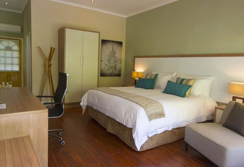 Fotos del hotel Sandalwood Lodge:  12