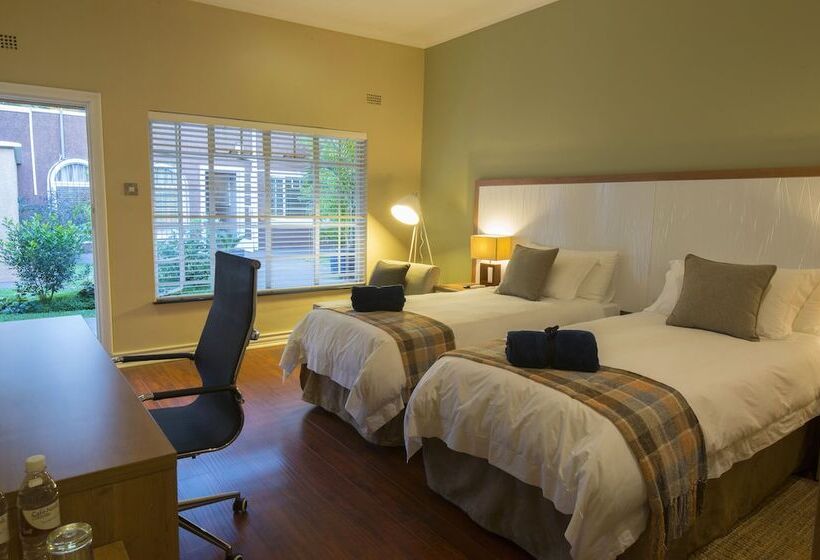 Fotos del hotel Sandalwood Lodge:  13