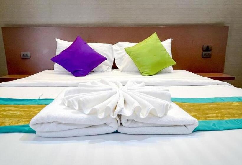 Fotos del hotel The S.g:  22