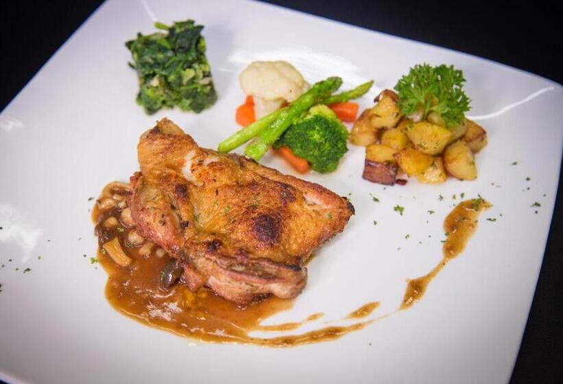 Fotos del hotel The S.g:  13