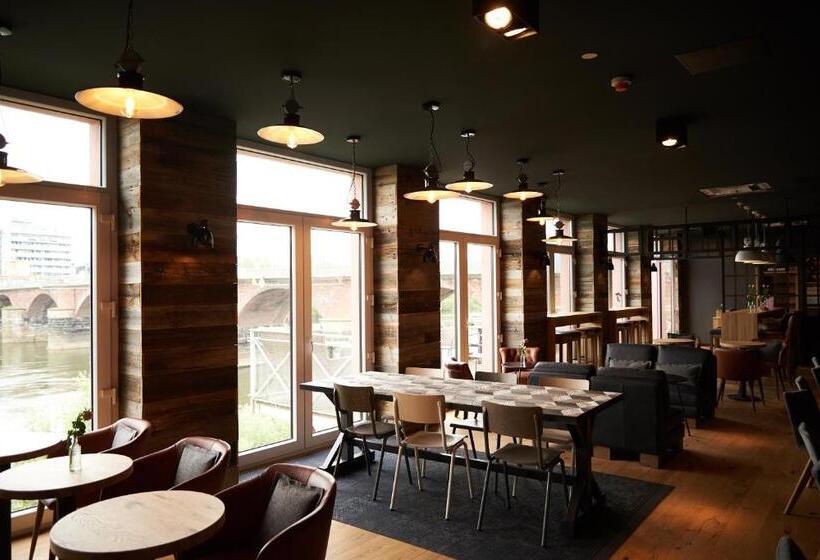 Fotos del hotel Coffee Fellows  Trier:  2