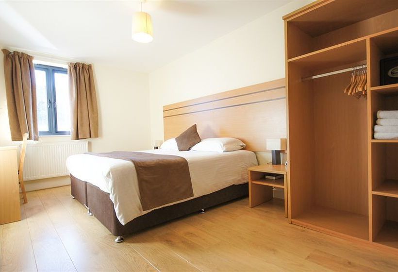 Fotos del hotel Crompton Court Apartments:  16