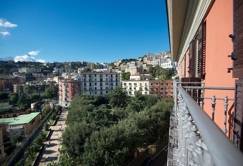 Fotos del hotel Napolicentro Mare  Sea View Rooms & Suites:  23