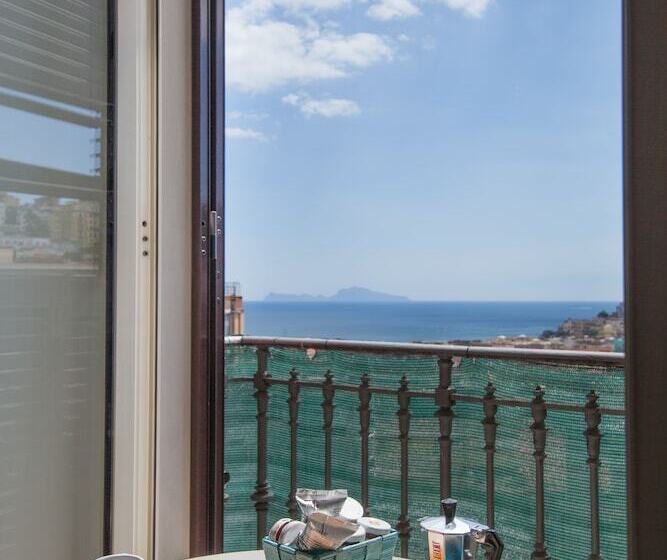 Fotos del hotel Napolicentro Mare  Sea View Rooms & Suites:  8