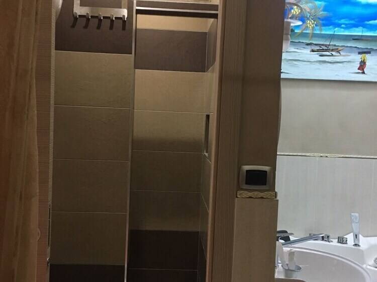 Fotos del hotel Pensione Enea:  7