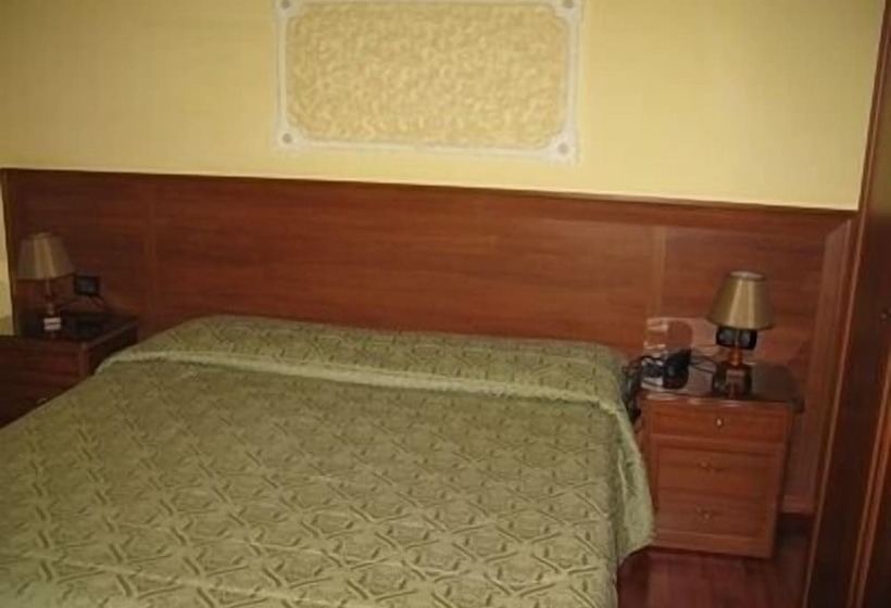 Fotos del hotel Pensione Enea:  14