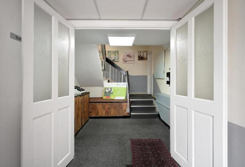 Fotos del hotel Tulsi Apart:  8