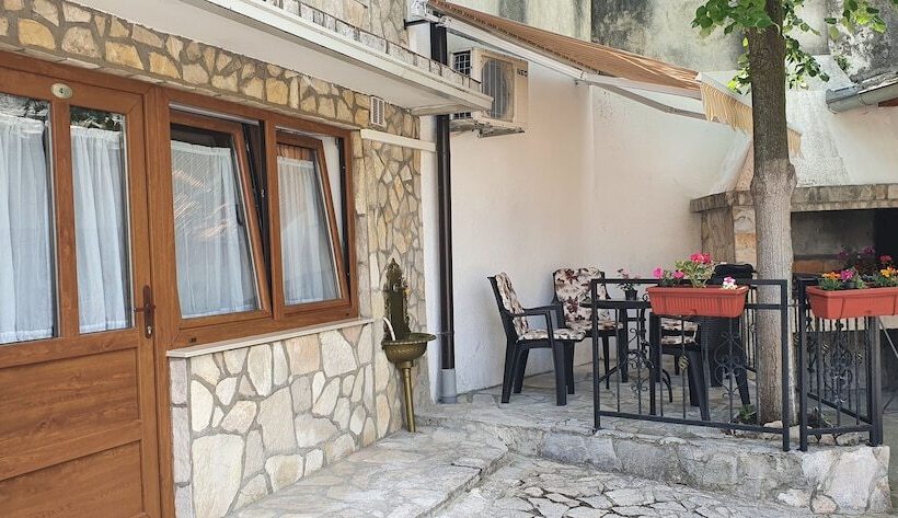 Fotos del hotel Villa Cardak:  6