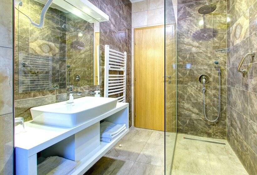 Fotos del hotel Villa Cardak:  19