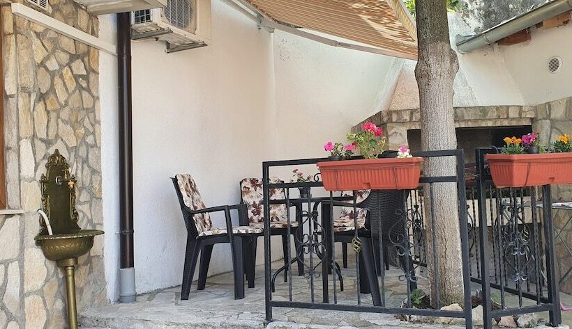 Fotos del hotel Villa Cardak:  14