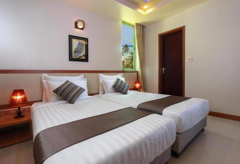 Fotos del hotel Season Holidays At Hulhumale:  17