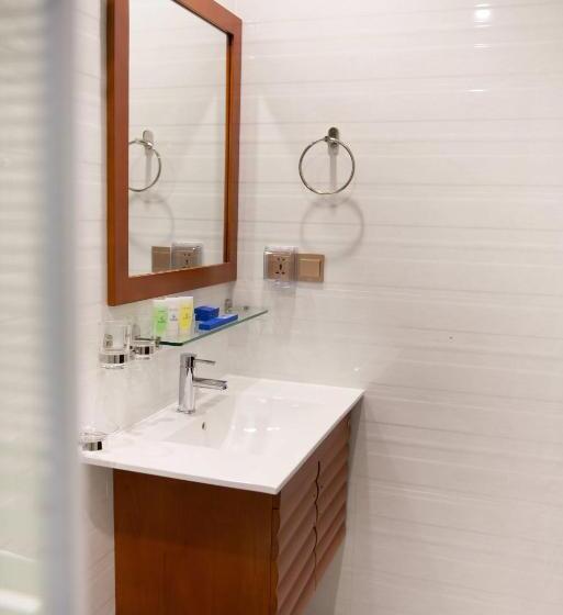 Fotos del hotel Season Holidays At Hulhumale:  18