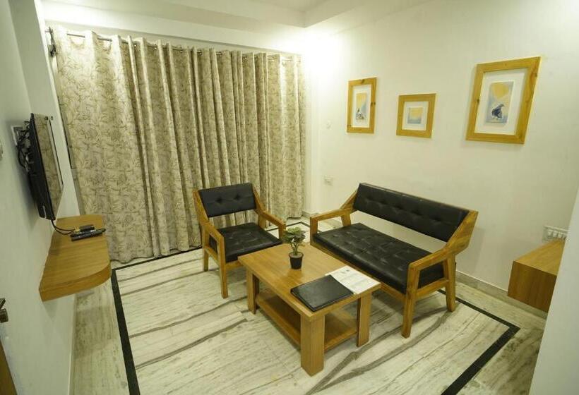 Fotos del hotel Udai Niwas  By The Lake:  24