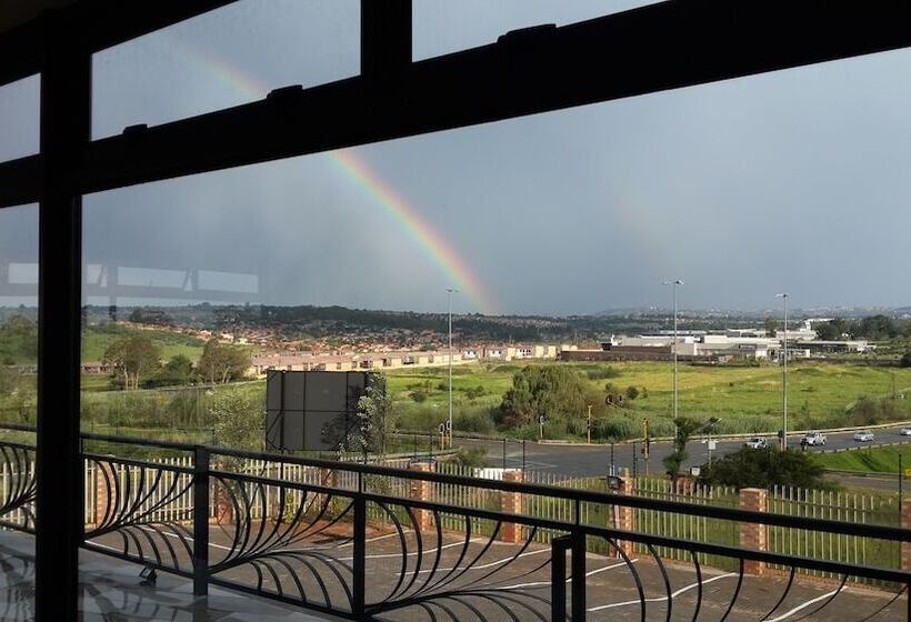 Fotos del hotel Eagle Nest Luxury Accommodation:  8