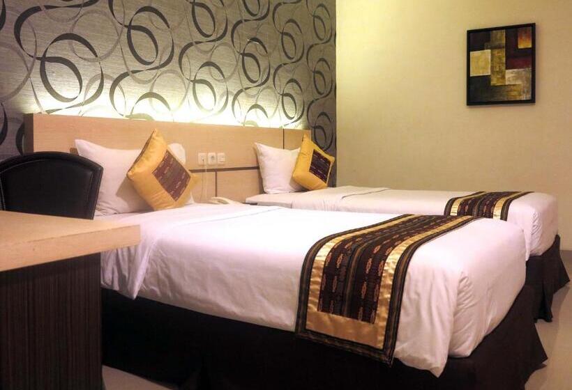 Fotos del hotel Jolin:  6