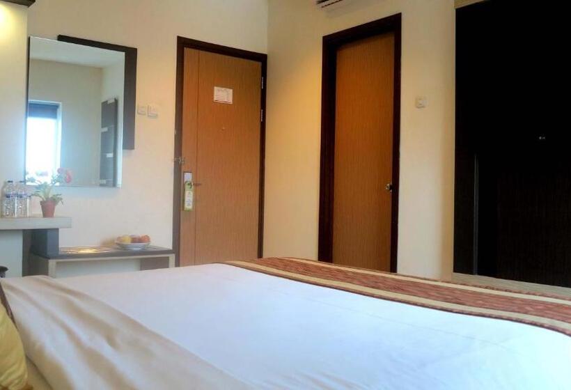 Fotos del hotel Jolin:  11