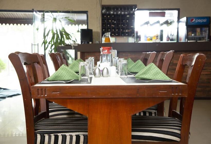 Fotos del hotel Jungle Crown:  9