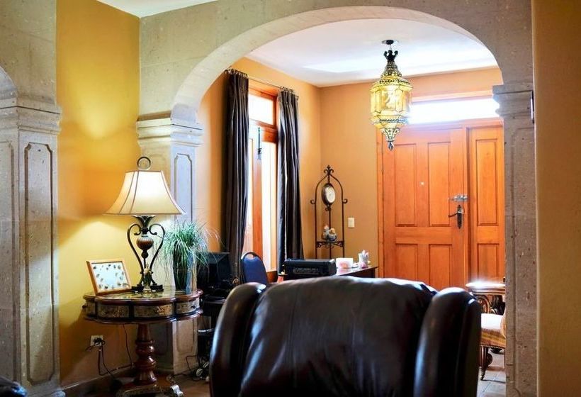 Fotos del hotel Tadeo Inn Bed & Breakfast:  24