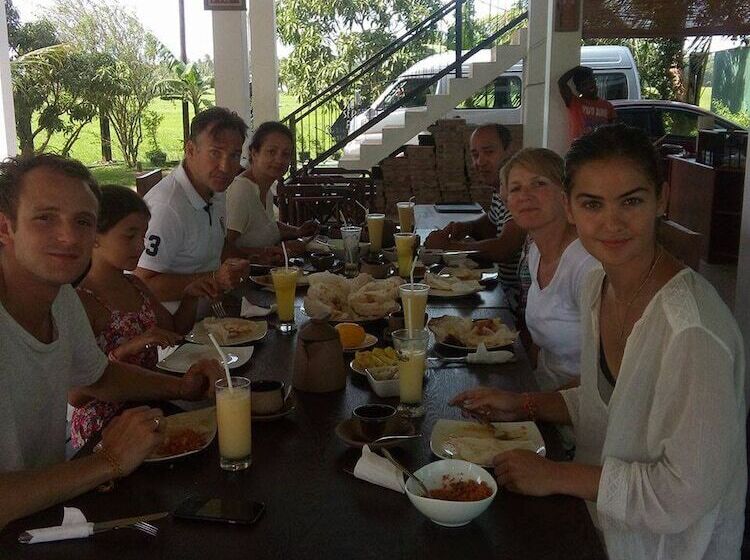 Fotos del hotel Serene Park:  10