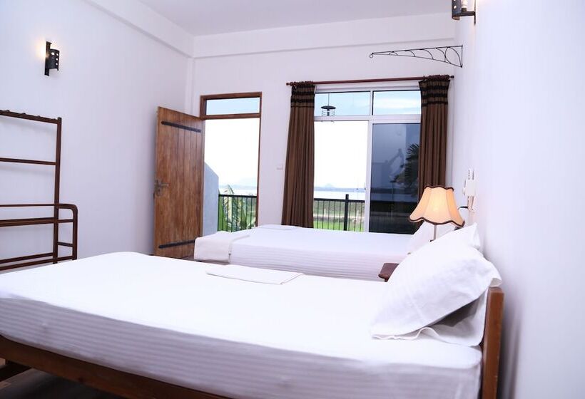 Fotos del hotel Serene Park:  21