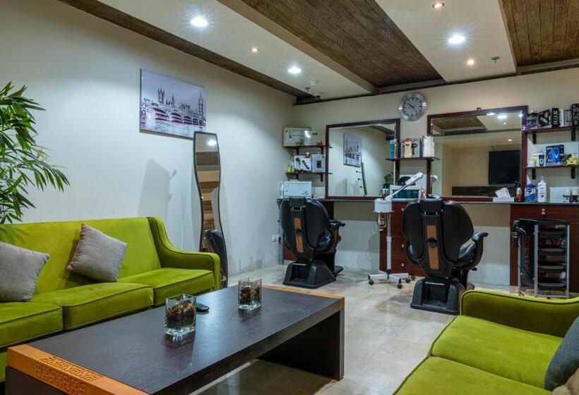 Fotos del hotel Platinum Seventy:  63