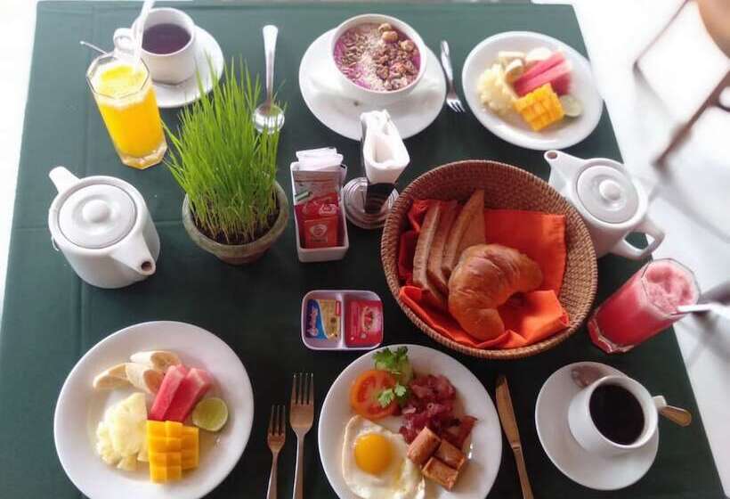 Fotos del hotel Puri Asri Villa:  9