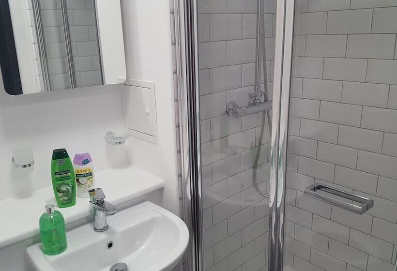 Fotos del hotel Chapel House:  16