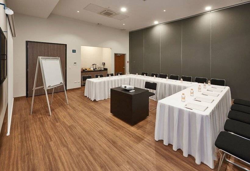 Fotos del hotel City Suites Tijuana Rio:  15