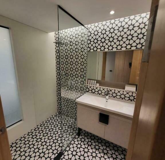 Fotos del hotel Infinity Tower Suites:  11